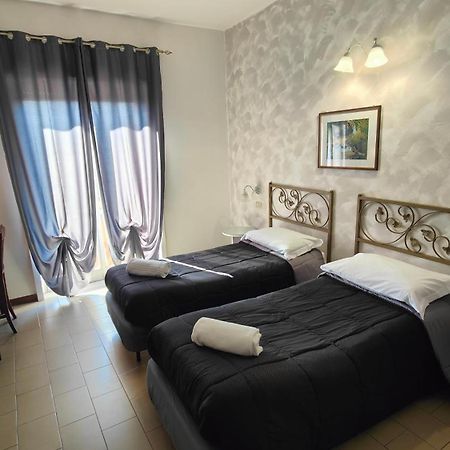 Tk Hotel - Ex Ares Сан Джовани ла Пунта Екстериор снимка