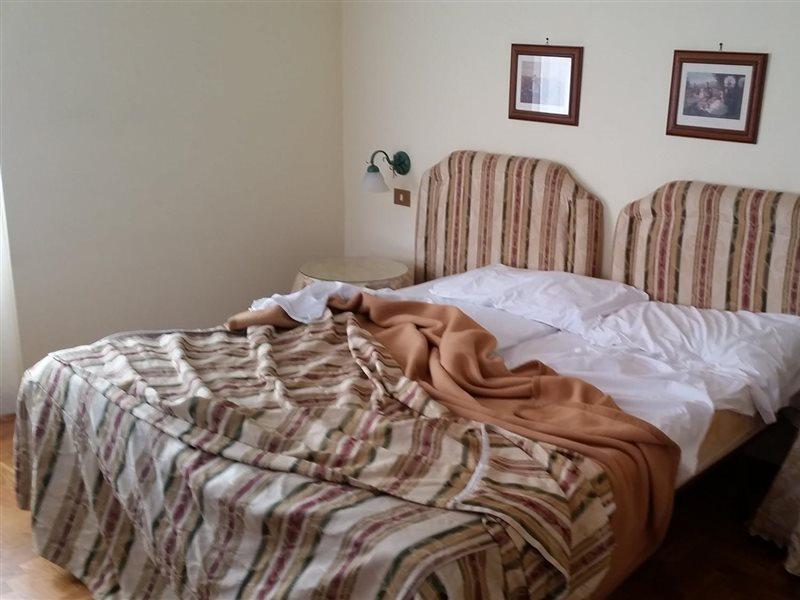 Tk Hotel - Ex Ares Сан Джовани ла Пунта Екстериор снимка