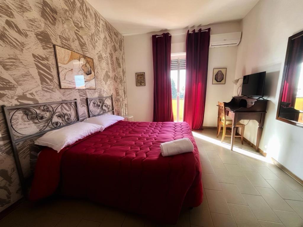 Tk Hotel - Ex Ares Сан Джовани ла Пунта Екстериор снимка